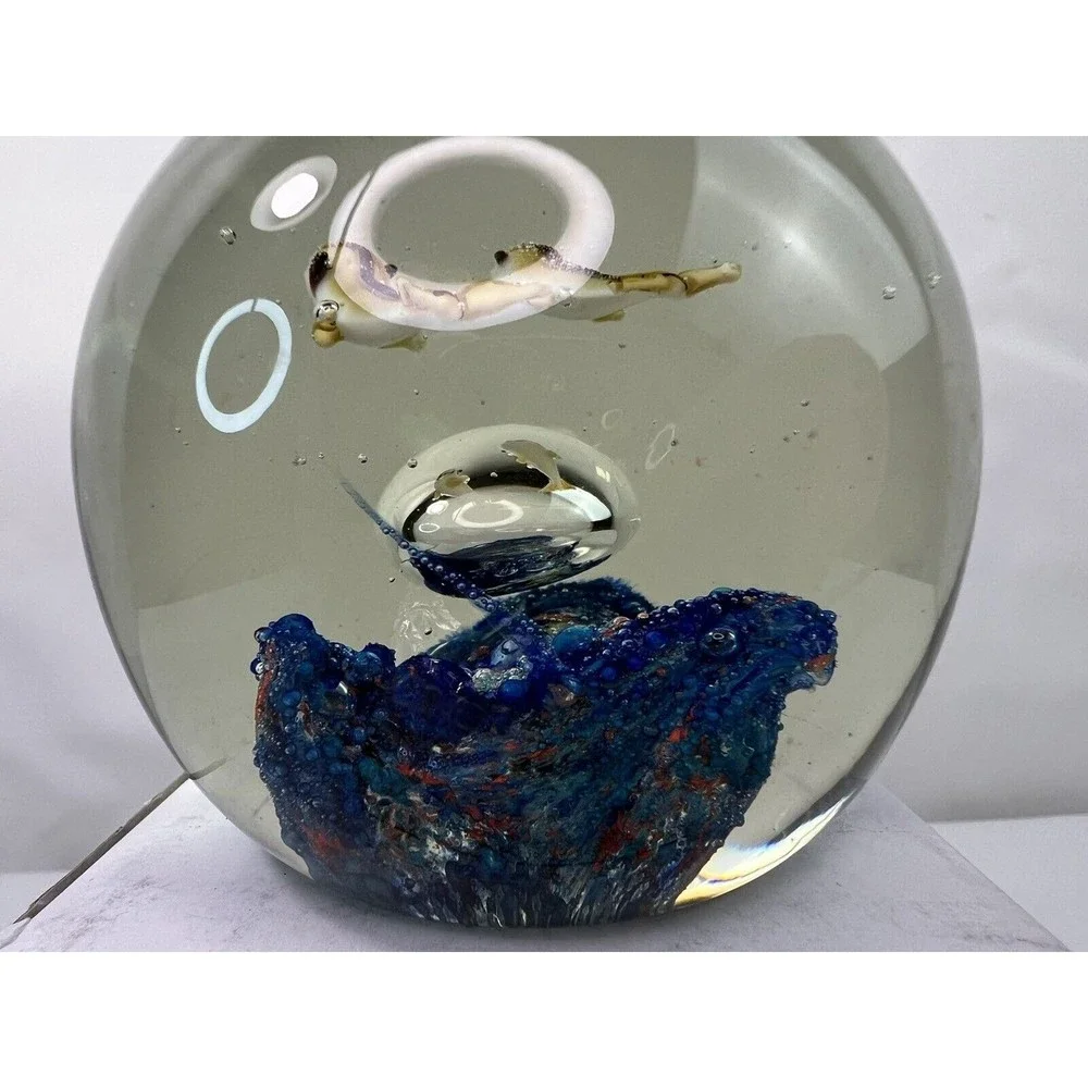 Vtg‎ Paperweight Clear Ball Collectible Creations Fish Ocean Scenery Decor
